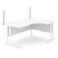 Screens fixed to vertical metal brackets