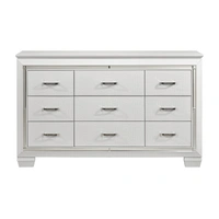 White Leatherette/Faux Alligator
