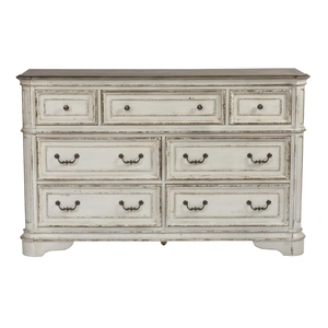 Liberty Furniture Magnolia Manor Antique White 7-Drawer Dresser | Liberty