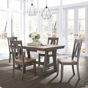 Liberty Furniture Lindsey Farm Extendable Farmhouse Dining Set | Liberty