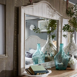 Liberty Furniture Farmhouse Reimagined Arched Wood Mirror, Antique White/Chestnut