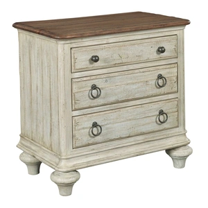 Kincaid Weatherford Wood 3-Drawer Nightstand