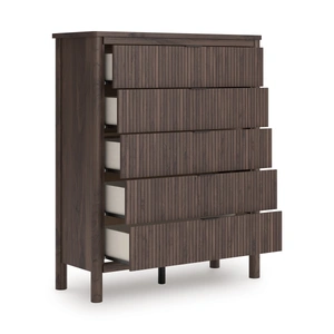 Ashley Furniture Pamytta MDF Wide Chest w/5 Drawers, Brown