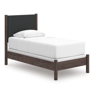 Ashley Furniture Pamytta Polyester/MDF Panel Bed, Brown