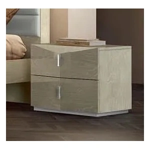 Pantek Furniture B69 Platform Bedroom Set with LED Light in Light Walnut