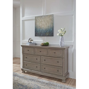 Ashley Furniture Ashley SM Lettner Wood 7-Drawer Dresser, Burnished Light Gray