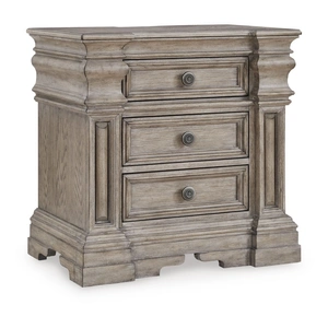 Ashley Furniture Blairhurst Wood Nightstand w/3 Drawers, Light Grayish Brown