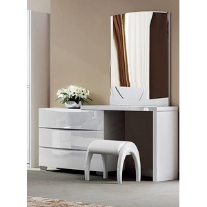 Pantek Furniture B 62/63 3-Drawer Dresser & Mirror