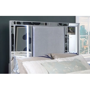 Furniture of America Belladonna Fabric/Mirror/Wood Storage Platform Bed w/LED Light, Queen Size, Silver