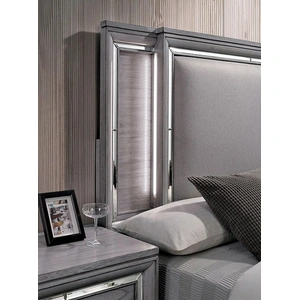 Furniture of America Alanis Fabric/Wood Platform Bed w/LED Light, Light Gray