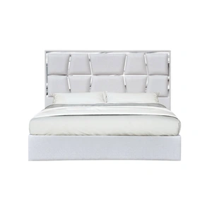J&M Furniture Degas Fabric Platform Bed w/Mirrored Trim
