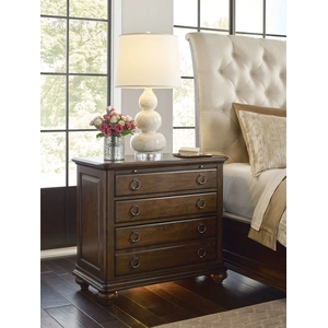Kincaid Commonwealth Herndon Wood/Fabric Upholstered Bedroom Set, Beige