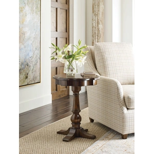 Kincaid Commonwealth Byron Round Wood End Table, Brown
