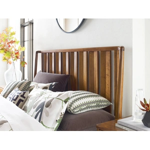 Kincaid Monogram Ashburn Wood Slat Bed, Brown