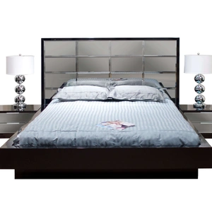 Sharelle Furnishings Mera Lacquer Platform Bed