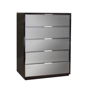Sharelle Furnishings Mera Lacquer Platform Bedroom Set