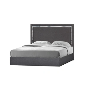 J&M Furniture Monet Fabric Platform Bed w/Mirrored Trim