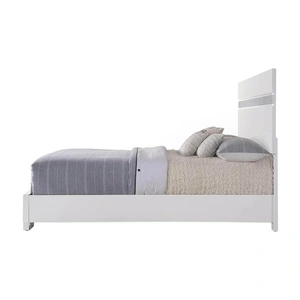 ACME Naima II Wood/Wood Veneer Panel Bedroom Set, White