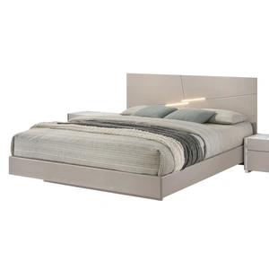 J&M Furniture Pearl Fabric Bedroom Set w/LED, Grey/White