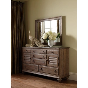 Kincaid Weatherford Ellesmere Wood 7-Drawer Dresser w/2 Doors