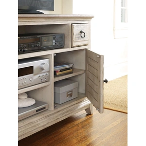 Kincaid Weatherford 56-inch Wood 2-Drawer Entertainment Console w/2 Doors