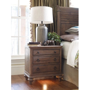 Kincaid Weatherford Wood 3-Drawer Nightstand