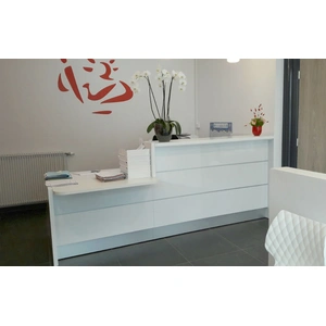 MDD Office Furniture Valde 105-inch Straight Reception Desk w/Right Counter Top