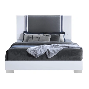 Global Furniture USA Ylime MDF/Wood Platform Bed w/LED Lighting, White